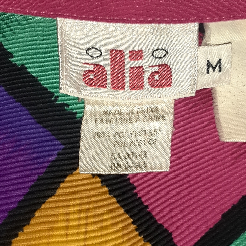Alia - Picture 3 of 5